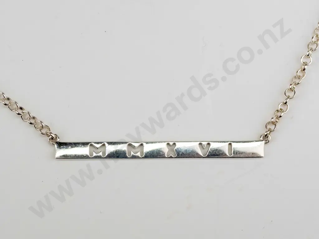 silver necklace stamped 925 Image 1++