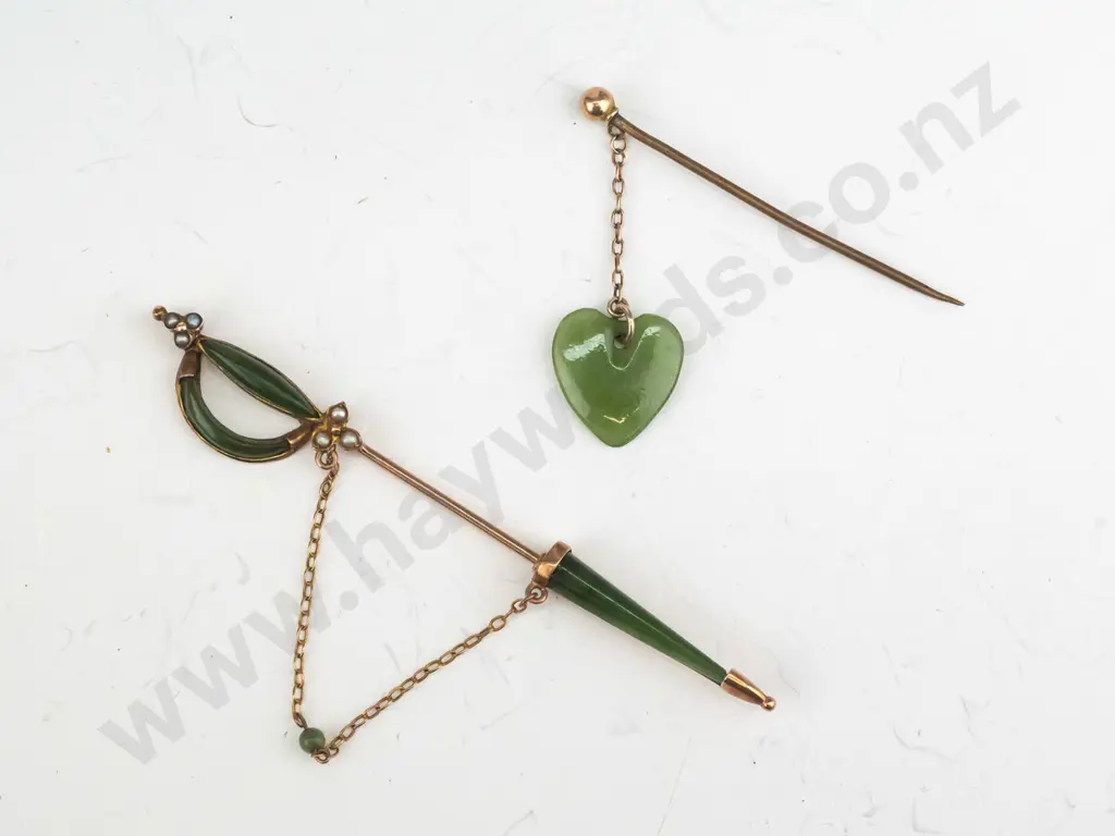 greenstone & seed pearl sword lapel pin & greenstone heart lapel pin Image 1++