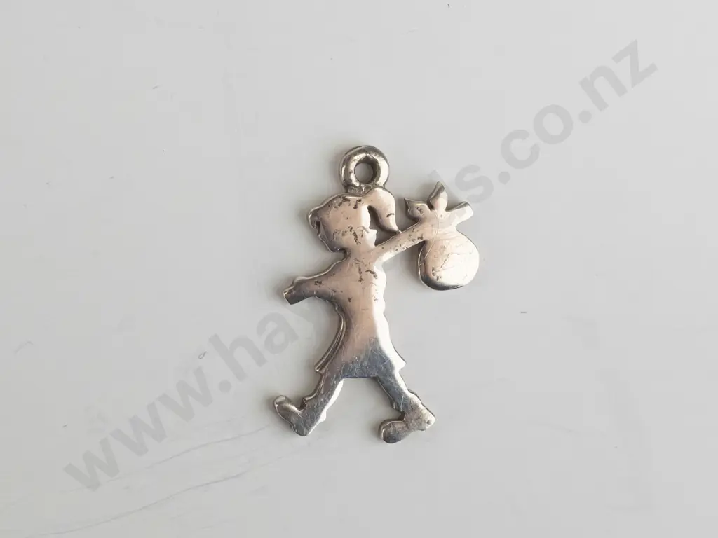 silver 'Karen Walker runaway girl' stamped stg KW Image 1++