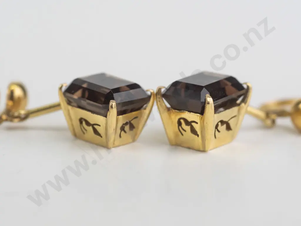 pair of tourmaline earrings [screw on] stamped 14k Image 1++