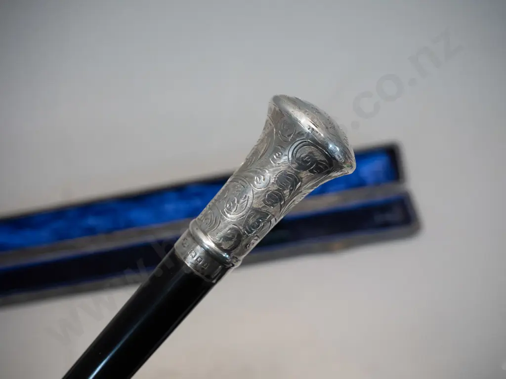 vintage ebony and sterling silver marching or ceremonial baton in fitted case - presented 1925 to G.T. Palmer Image 1++