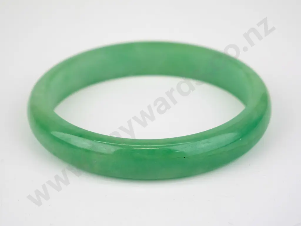 light green jade bangle Image 1++
