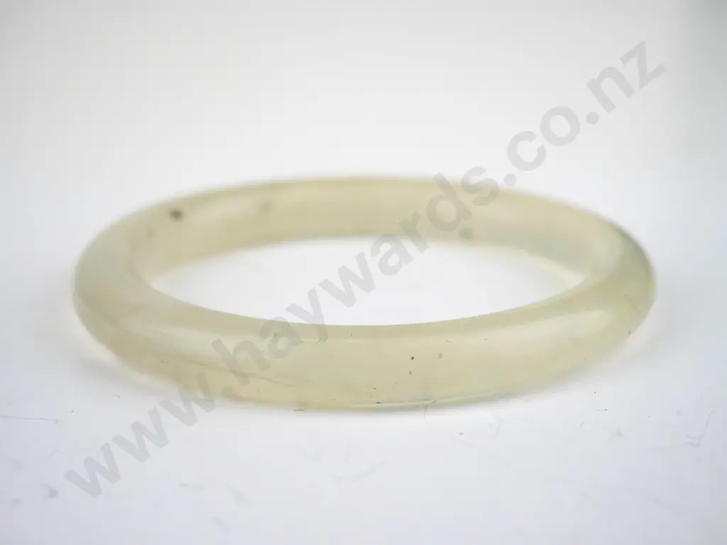 light coloured jade bangle Image 1++