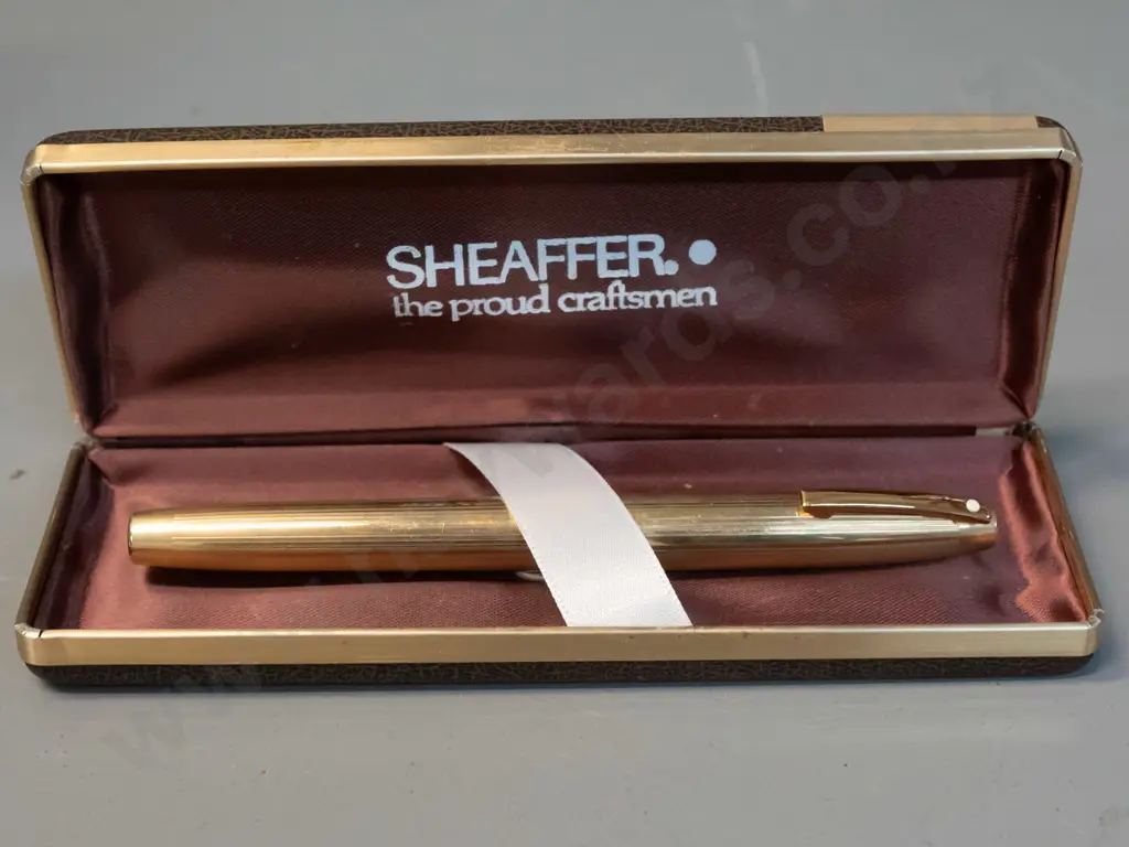 cased Sheaffer Imperial 777 Medium gold plated fountain pen Image 1++