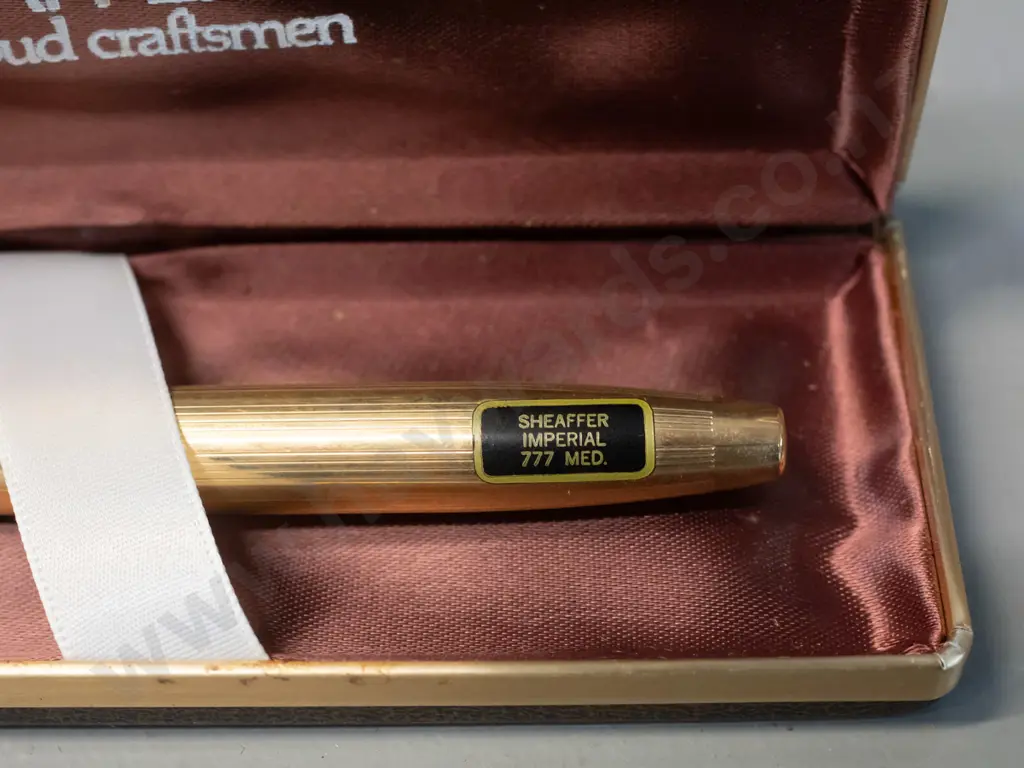 cased Sheaffer Imperial 777 Medium gold plated fountain pen Image 1++