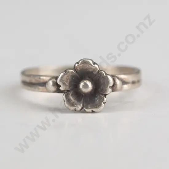 sterling silver flower ring