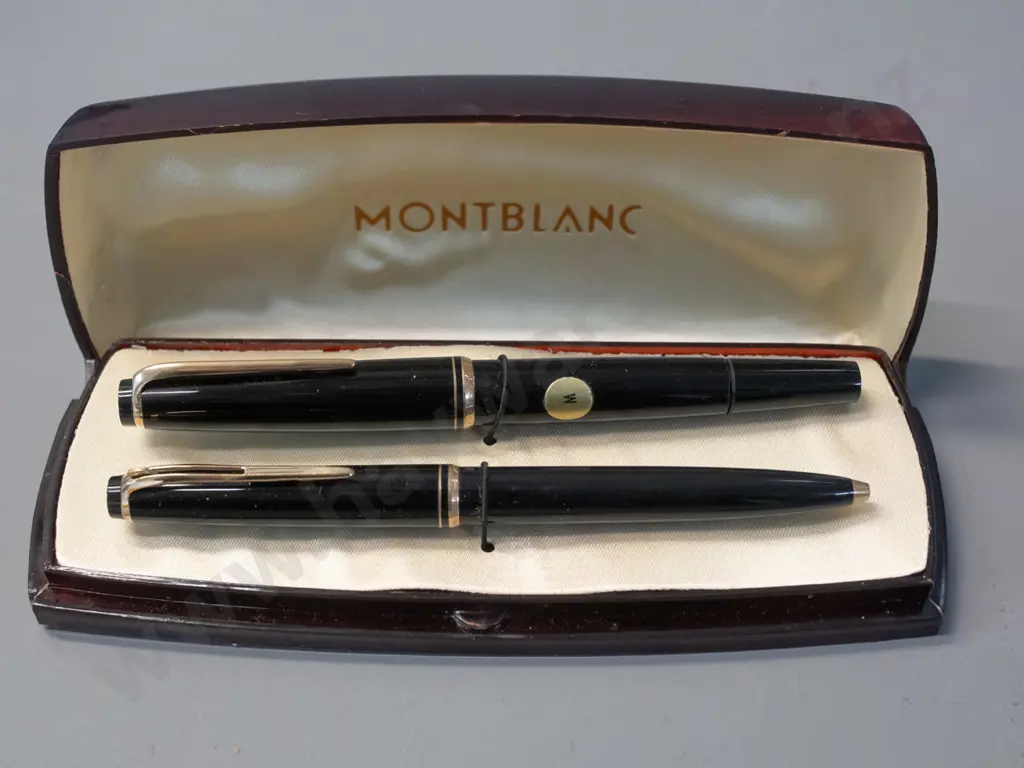 cased set of 2 Montblanc pens - fountain pen and ballpoint Image 1++