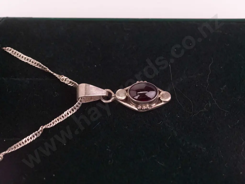 silver amethyst necklace stamped 925 Image 1++