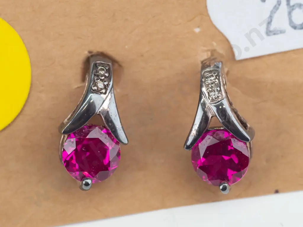 silver ruby earrings stamped 925 Image 1++