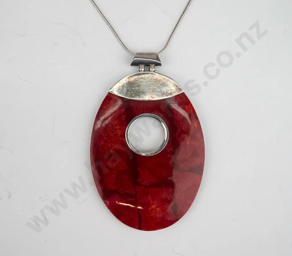 large silver necklace stamped 925 Image 1++