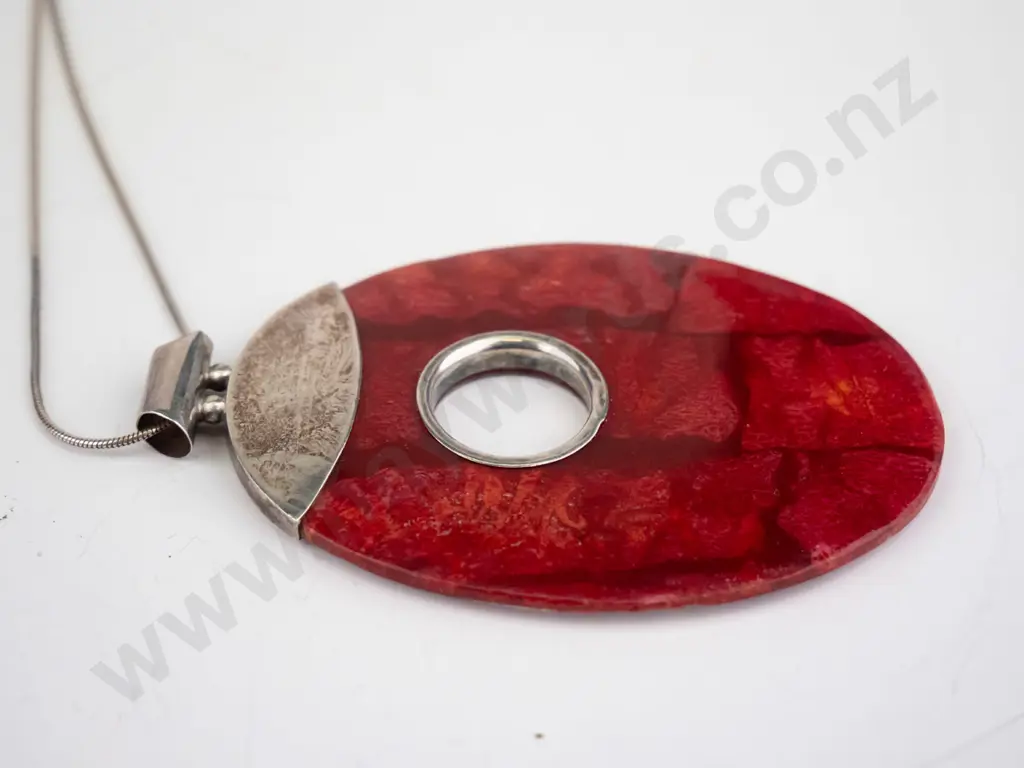 large silver necklace stamped 925 Image 1++