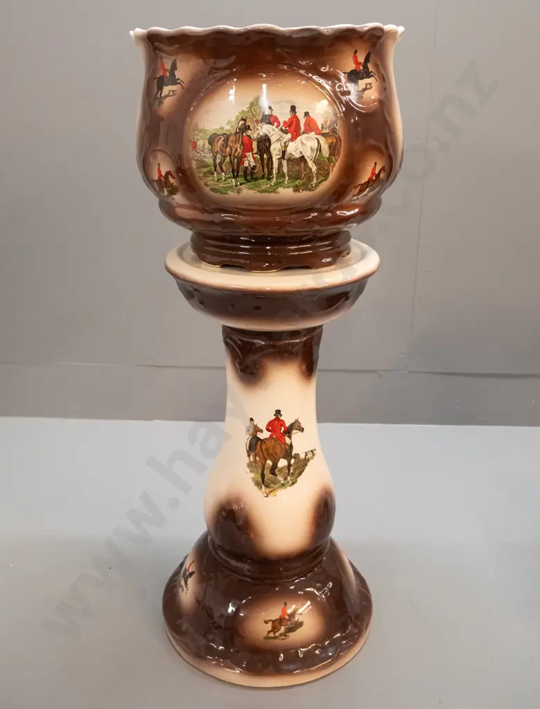 jardiniere and matching stand with transfer hunting scenes Combined H-665 Jardiniere H-230 D-255 Image 1++