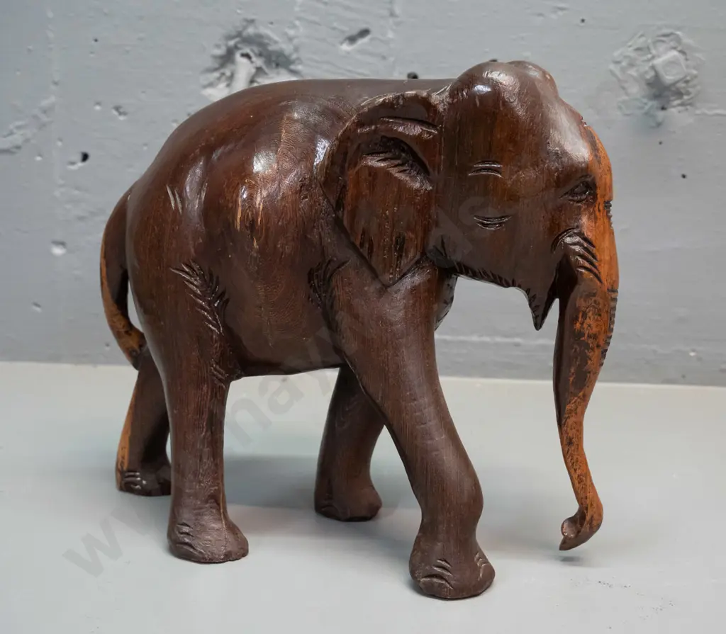 carved hardwood elephant figure - some polish loss H-210 L-250 Image 1++