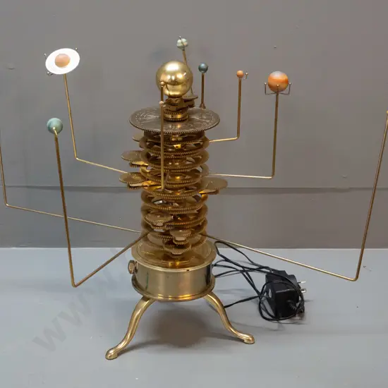 brass mechanical orrery / solar system model with moving planets and moons - with power supply - working. H-360 D-520