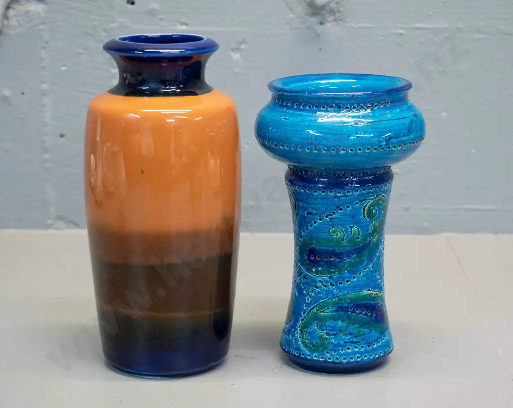 2 pottery items - Italian retro candle holder and a vase marked Phillipines H-190 Image 1++
