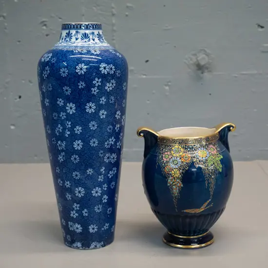 2 English vases - Shelley Cloisello H-260 and Crown Devon Fieldings lustre