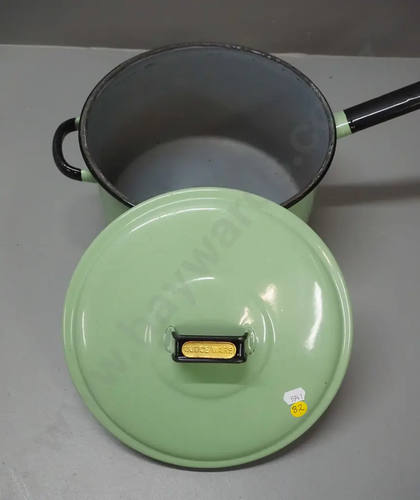 Judgeware green enamel long handled cooking pot with brass plaque on handle - minor wear. Pot D-235 L-460 Image 1++