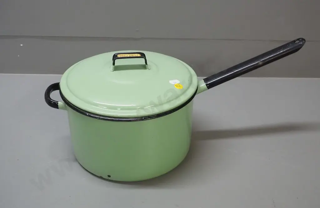 Judgeware green enamel long handled cooking pot with brass plaque on handle - minor wear. Pot D-235 L-460 Image 1++