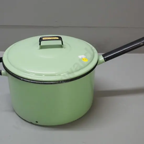 Judgeware green enamel long handled cooking pot with brass plaque on handle - minor wear. Pot D-235 L-460
