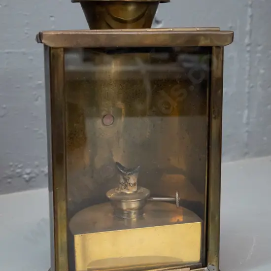vintage Bartons brass cased lantern with slide-up glass front, folding handles, ceramic wick holder H-220 W-140
