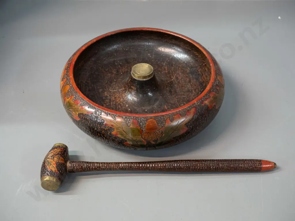 vintage chip-carved and hand painted wood and brass nut bowl with mallet D-230 Image 1++