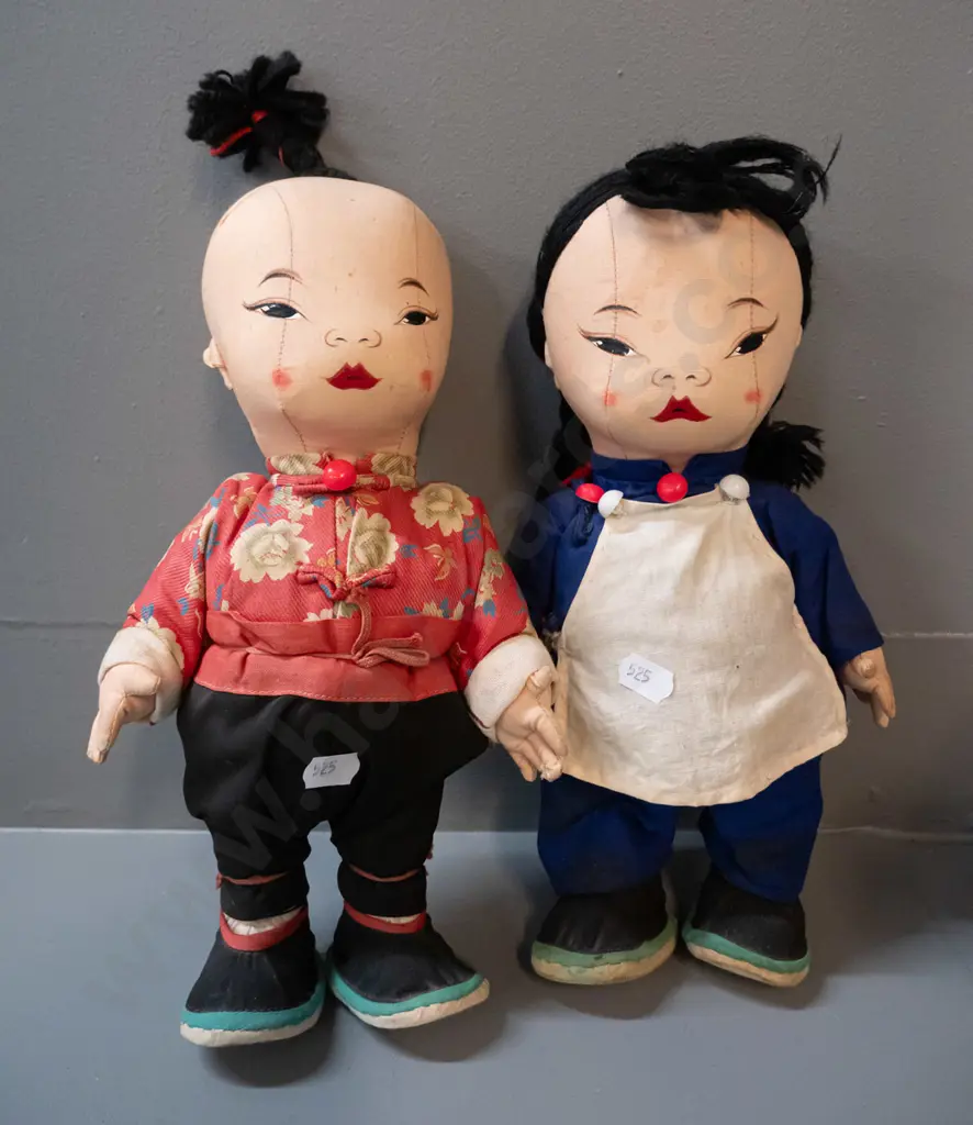 5 asian dolls - large fabric pair marked made in Hong Kong, pair seated porcelain & fabric, and a small ceramic figure Image 1++