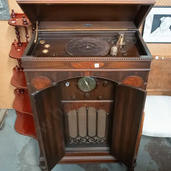 vintage gramophone & radio in mixed timber veneer cabinet, bakelite knobs, Webster Electric pickup, Eddy's of Adelaide