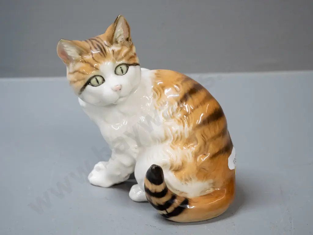 Hutschenreuther cat figurine H-120 Image 1++