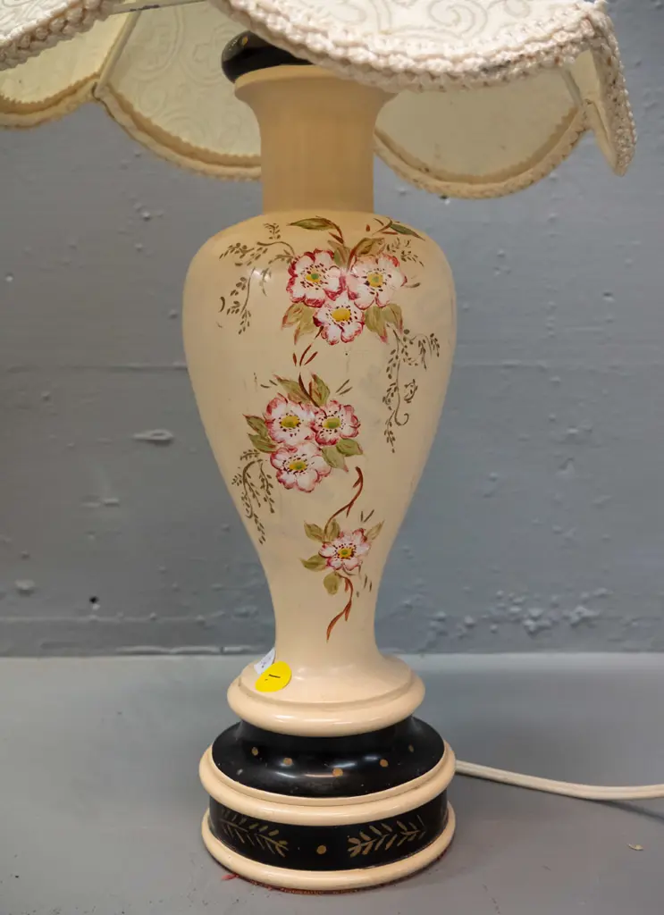 small hand painted composite blossom pattern table lamp with waisted shade. W/Gaylite Auckland label H-480 Shade D-230 Image 1++