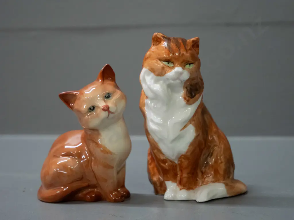 2 cat figurines - Royal Worcester H-100 and Beswick Image 1++
