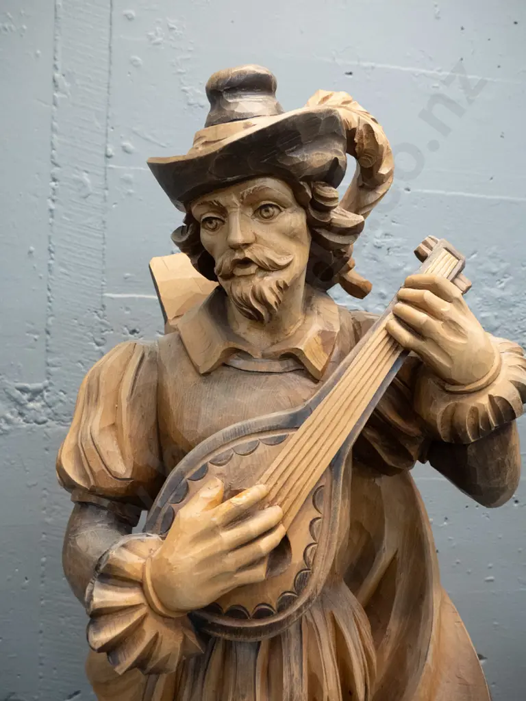 large carved timber figure - antique style musician with lute or mandolin H-780 Image 1++