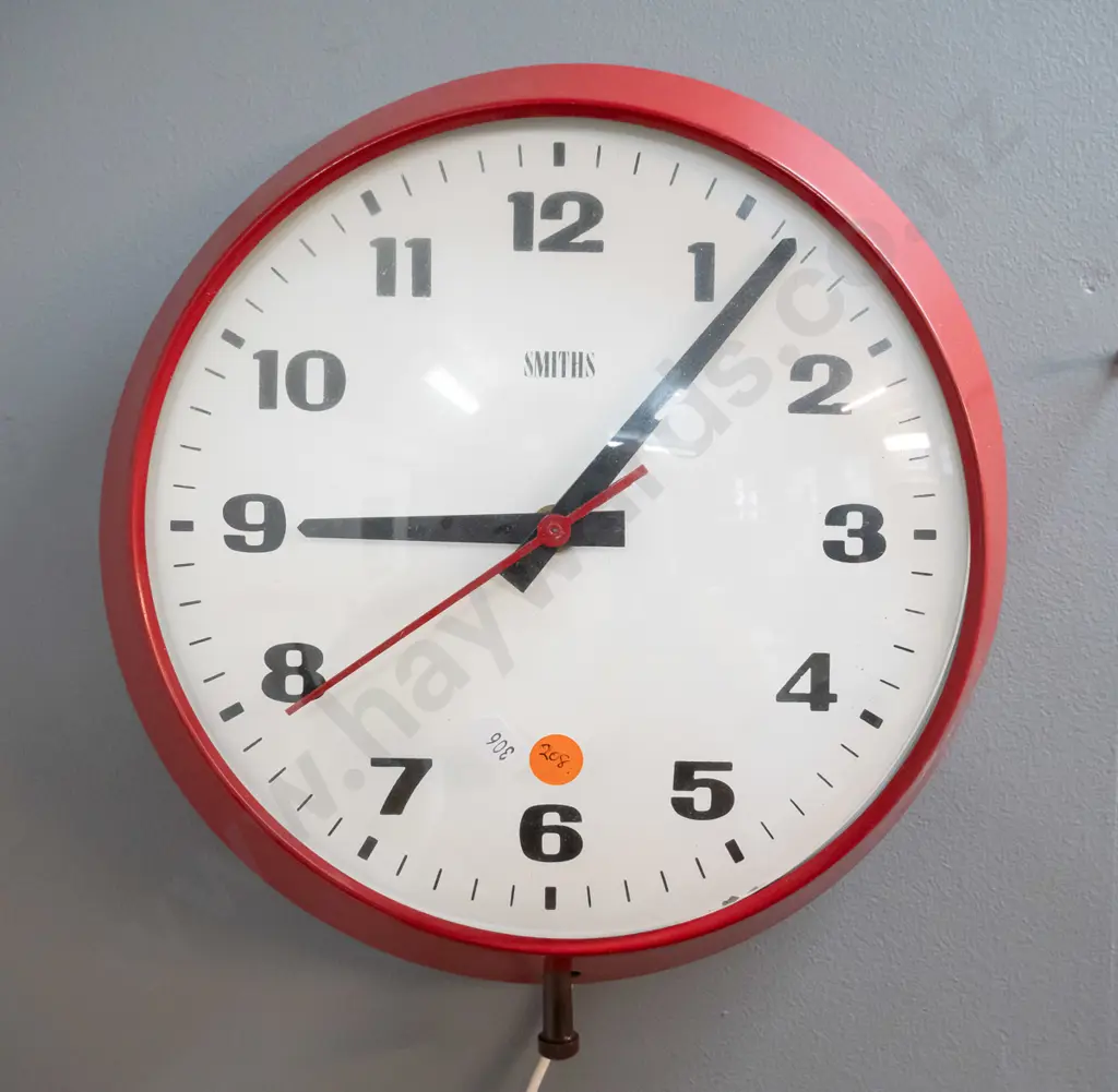 retro Smiths red metal cased electric wall clock D-260 Image 1++