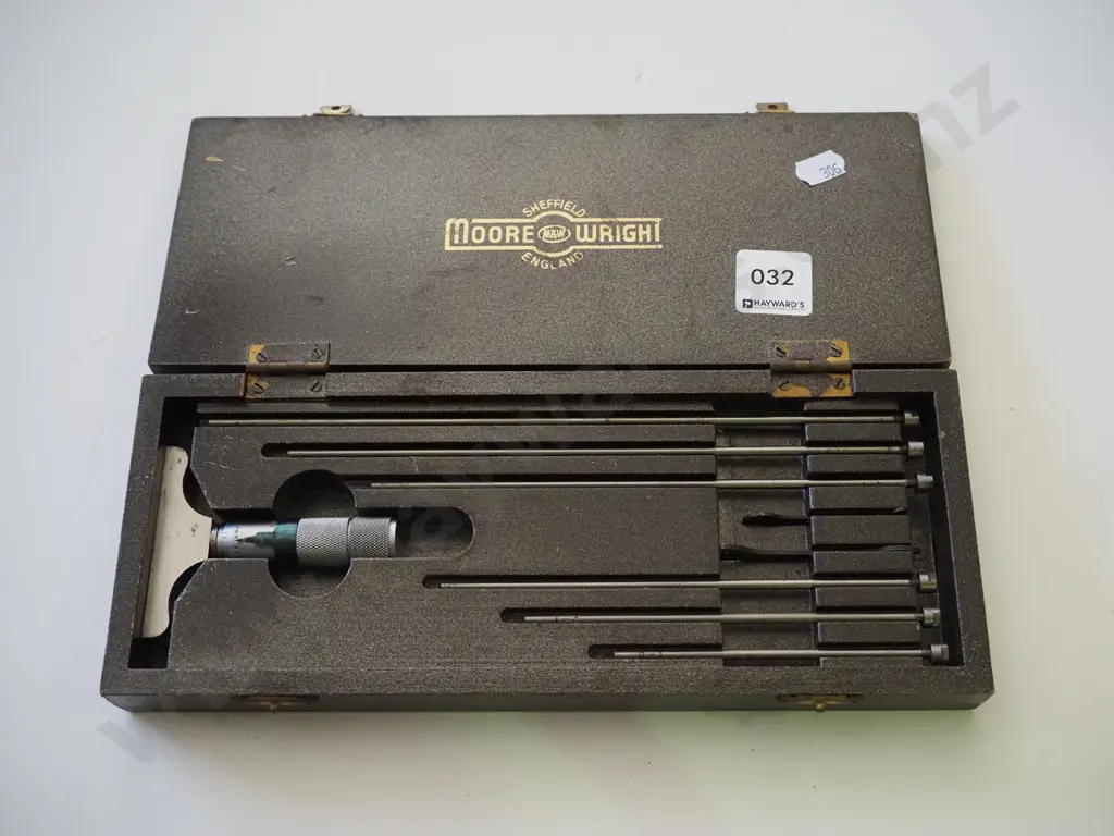 boxed vintage Moore & Wright depth gauge micrometers Image 1++