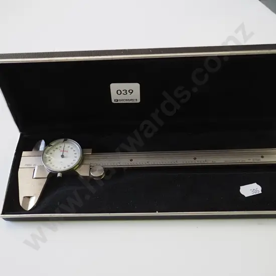 cased dial vernier calipers