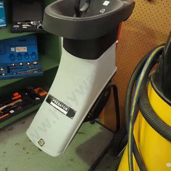 Predator garden mulcher/shreader