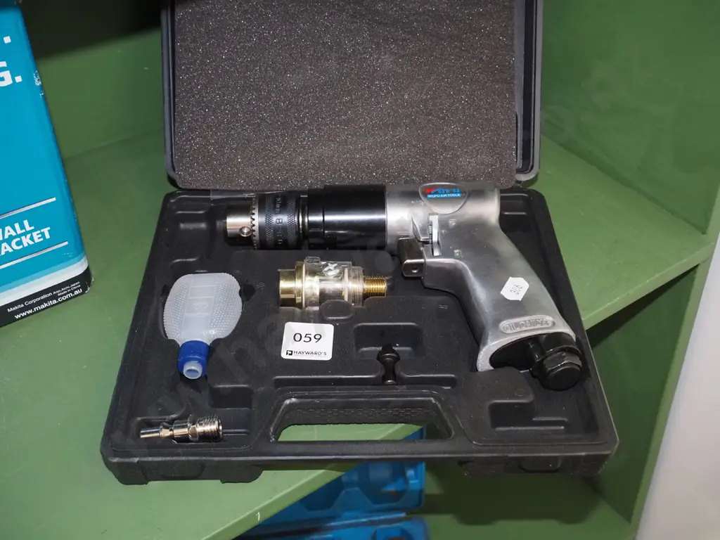 WUFU as-new cased air drill Image 1++