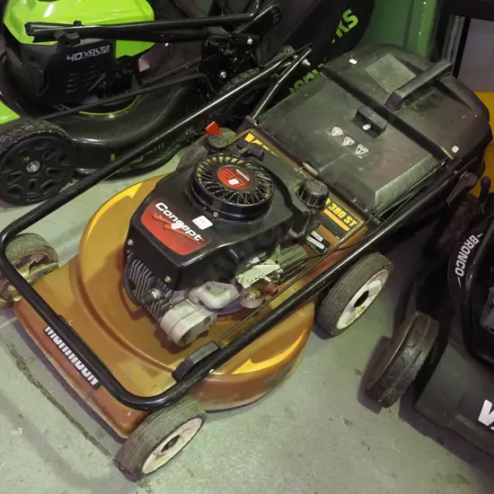 Morrison Concept 4 stroke motor mower