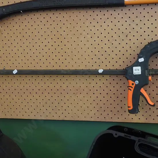 quick release sash clamp