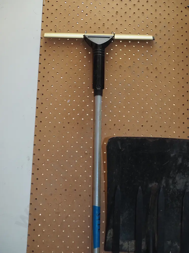 extending window scraper Image 1++