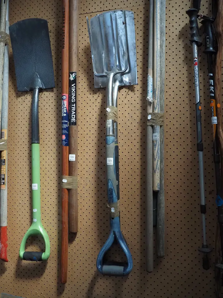 stainless steel fork and spade Image 1++