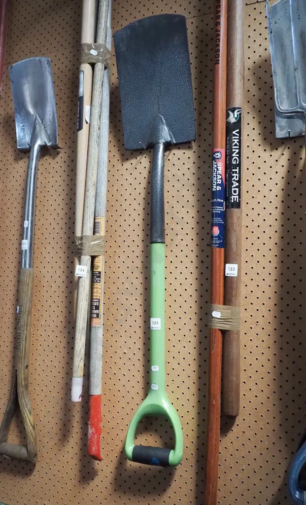 garden spade Image 1++