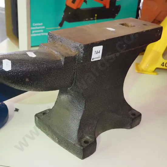 blacksmith anvil W-400mm