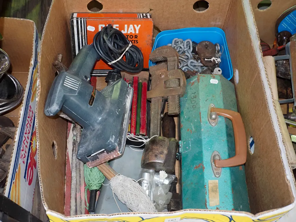 box; orbital sander, tool box, string lines etc Image 1++