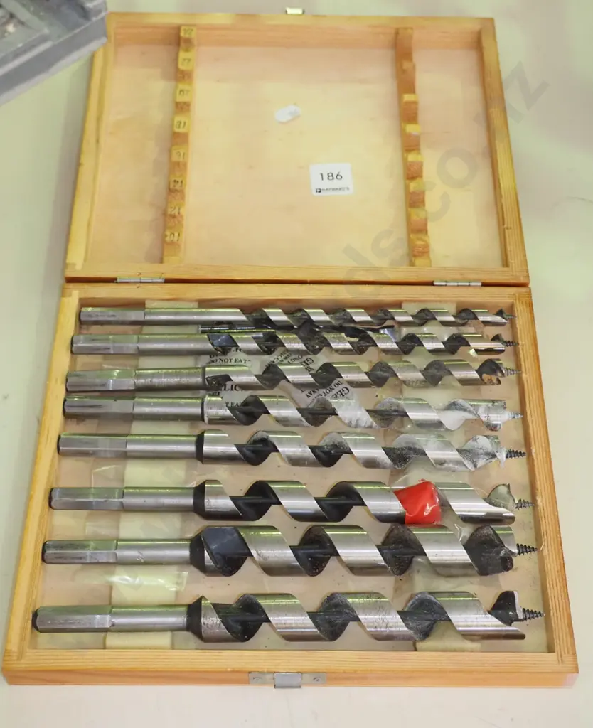 box of auger drill bits Image 1++