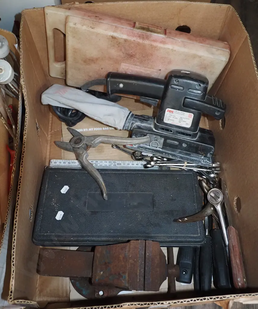 box; engineer's vice, open ended ring spanners, sander etc Image 1++
