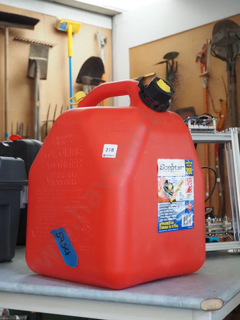 20L petrol container Image 1++