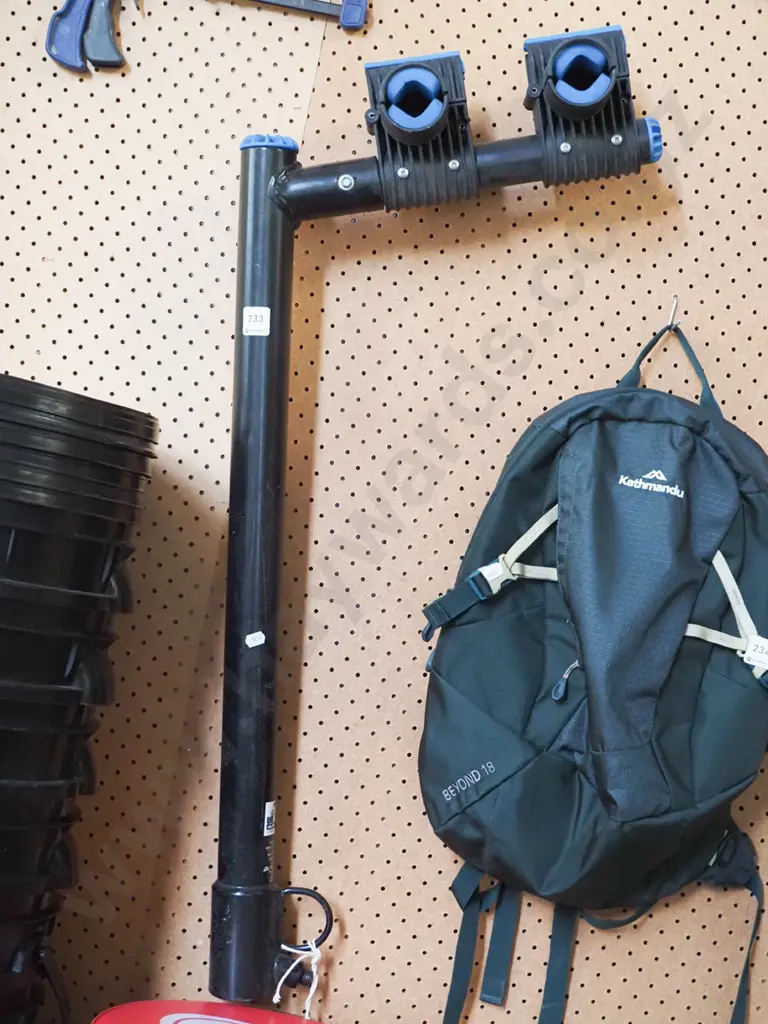 tow ball mounted 2 bike rack Image 1++