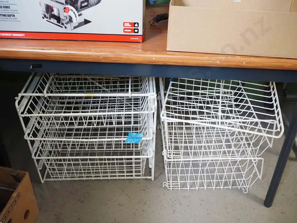 wire basket wardrobe storage Image 1++