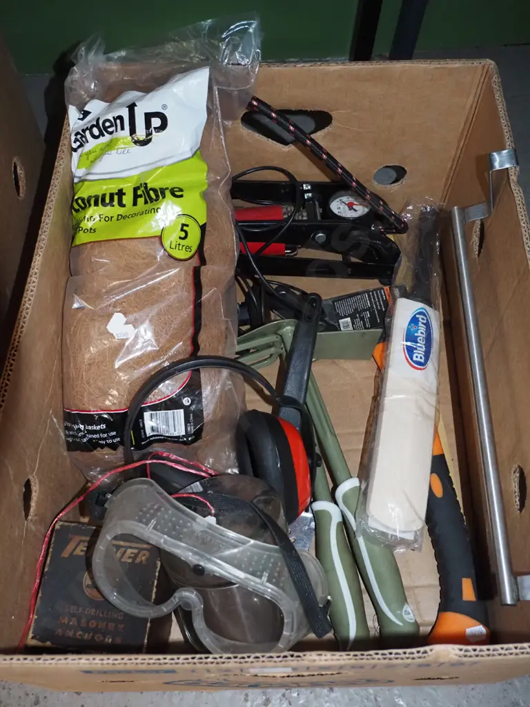box; coconut fibre, hatchets, garden tools etc Image 1++