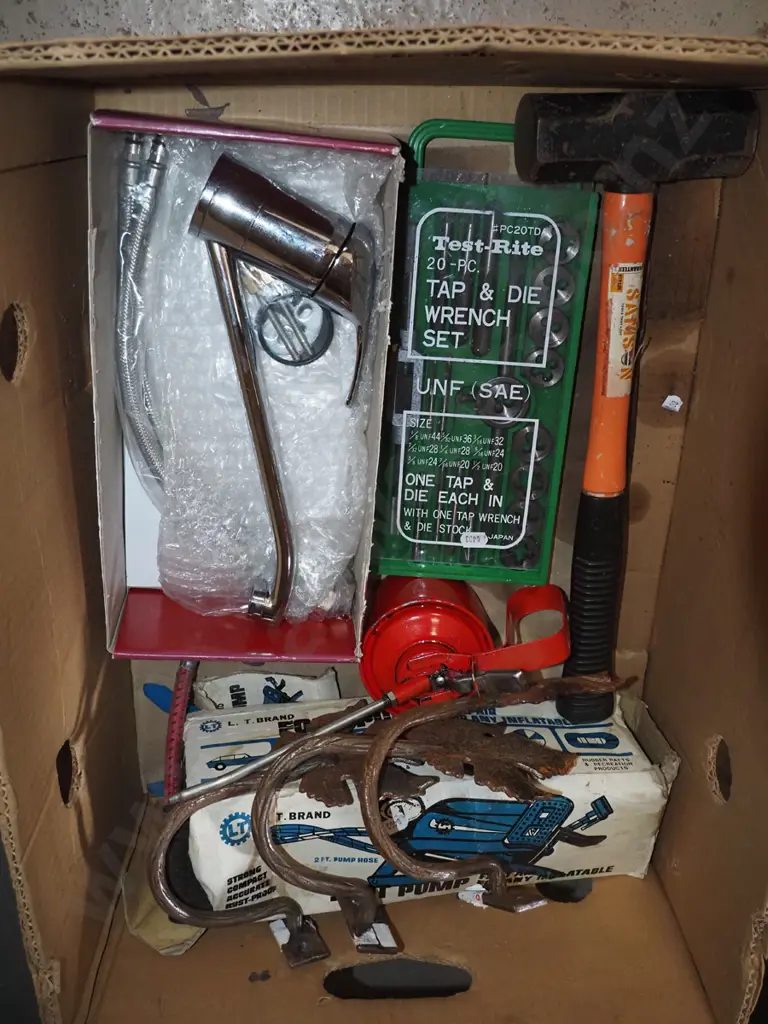 box; tap and die set, foot pump, hammer etc Image 1++